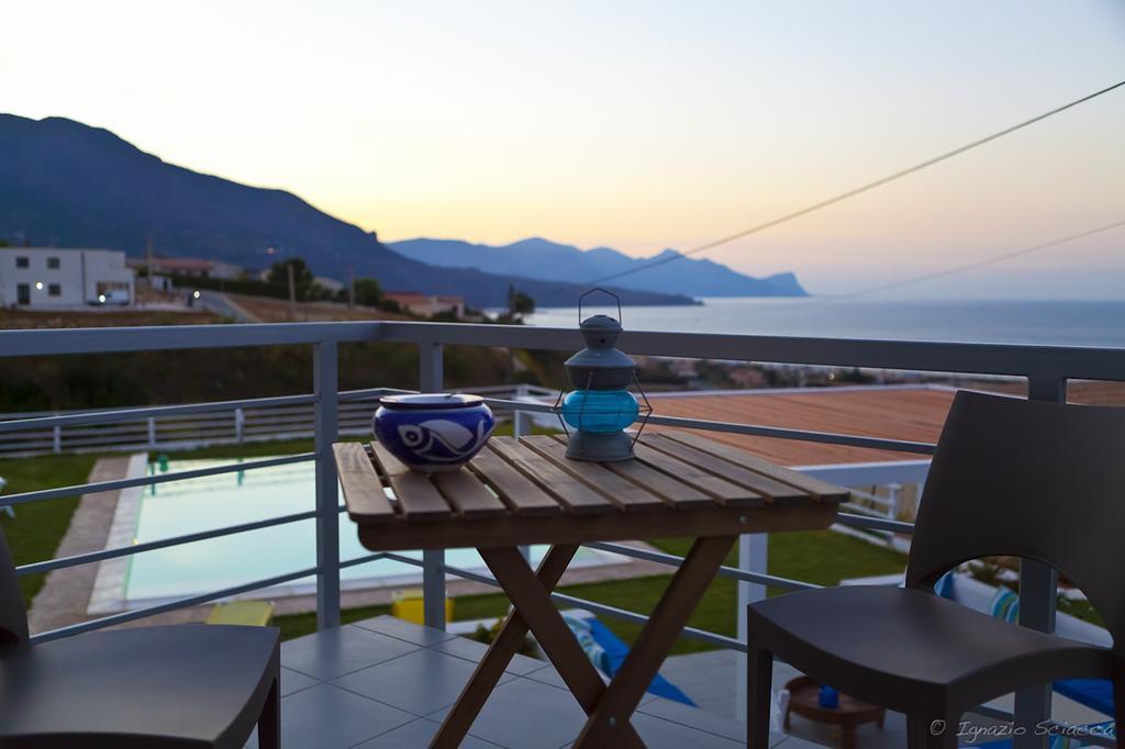 Casa Azul Bed & Breakfast Castellammare del Golfo Exterior photo